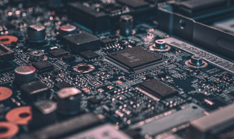 Aanhoudende vraaguitval blokkeert omzetgroei techsector