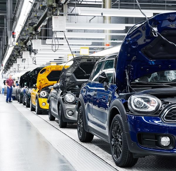 Nedcar raakt order MINI Countryman kwijt