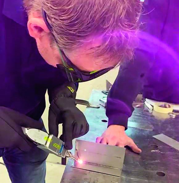 Neem veiligheid bij handmatig laserlassen serieus