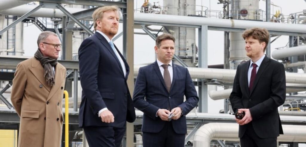 Koning spreekt Zeeuwse partners over waterstof