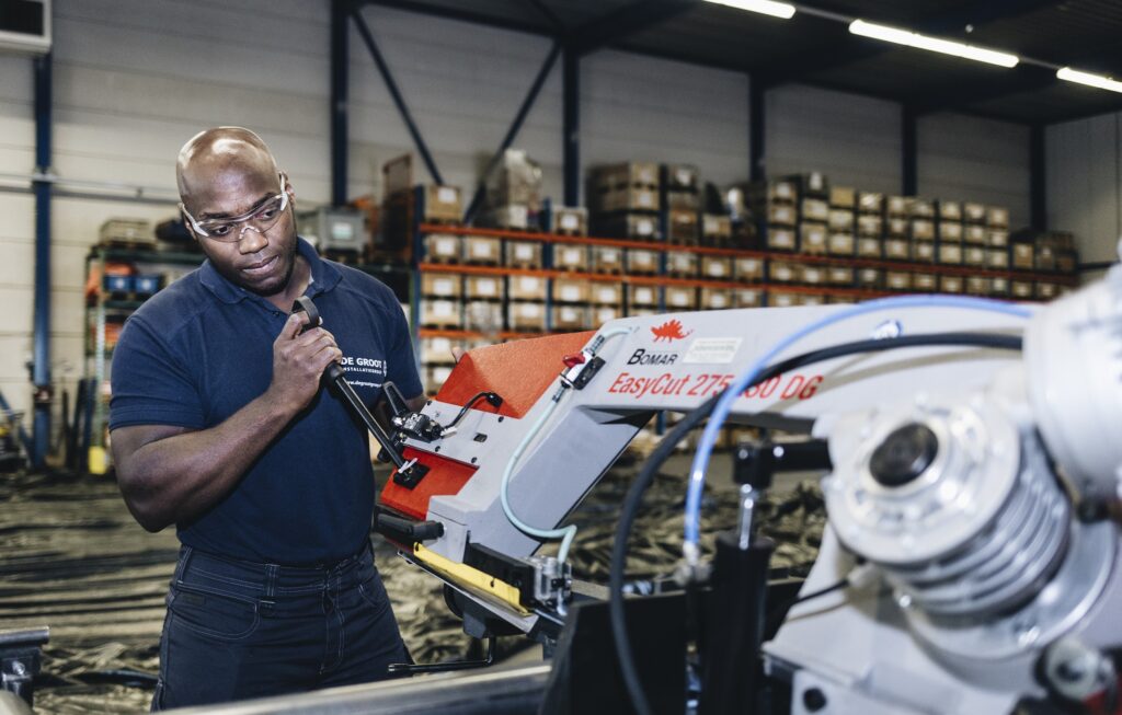 De Groot Installatiegroep neemt Van Gemert uit Overloon over