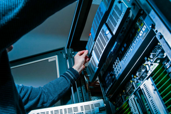 Industrie geliefd doelwit cybercriminaliteit