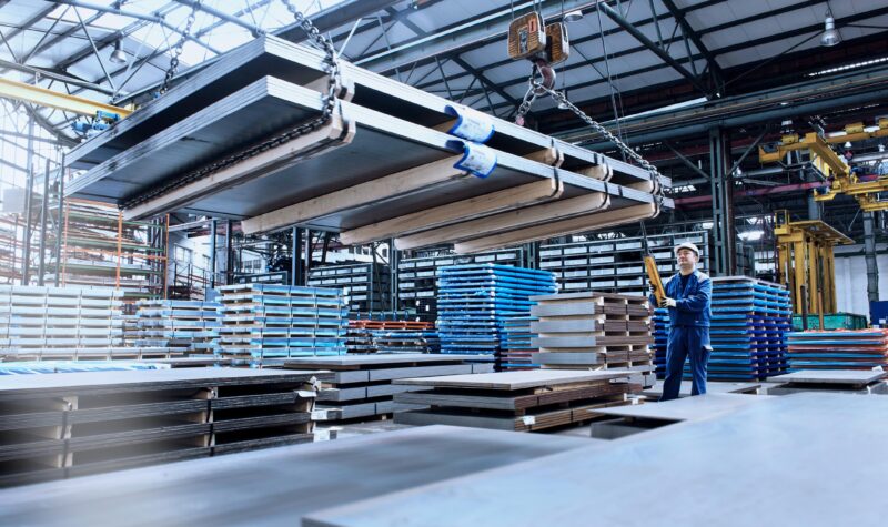 Onzekere vooruitzichten Europese industrie door oorlog in Oekraïne