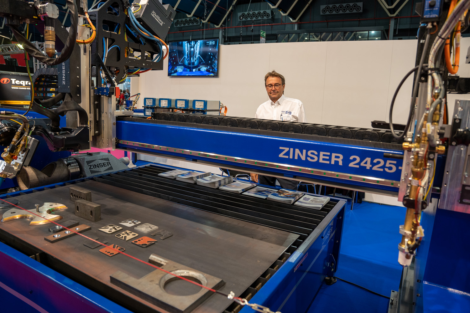 Fabrikant van zware snijmachines Zinser werkt aan Benelux vestiging