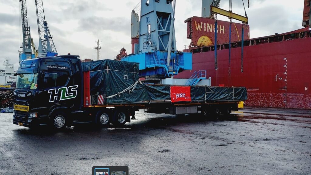 HST pikt Bodorfiber laser op in haven van Rotterdam